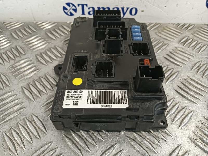 Recambio de caja reles / fusibles para peugeot 407 2.0 16v cat referencia OEM IAM 9655471980 BSCA0200 A120017003H
