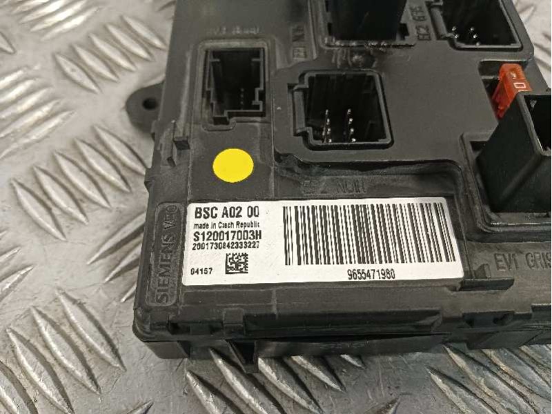 Recambio de caja reles / fusibles para peugeot 407 2.0 16v cat referencia OEM IAM 9655471980 BSCA0200 A120017003H