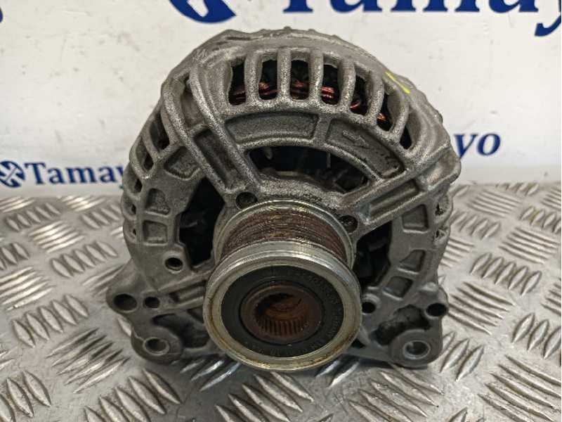 Recambio de alternador para volkswagen golf vi (5k1) 1.4 16v tsi referencia OEM IAM 03C903023A 325484 03C276