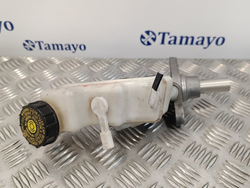 Recambio de bomba freno para toyota yaris 1.3 16v cat referencia OEM IAM 0335088777  