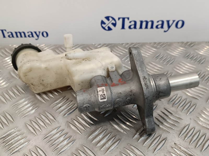 Recambio de bomba freno para toyota yaris 1.3 16v cat referencia OEM IAM 0335088777  