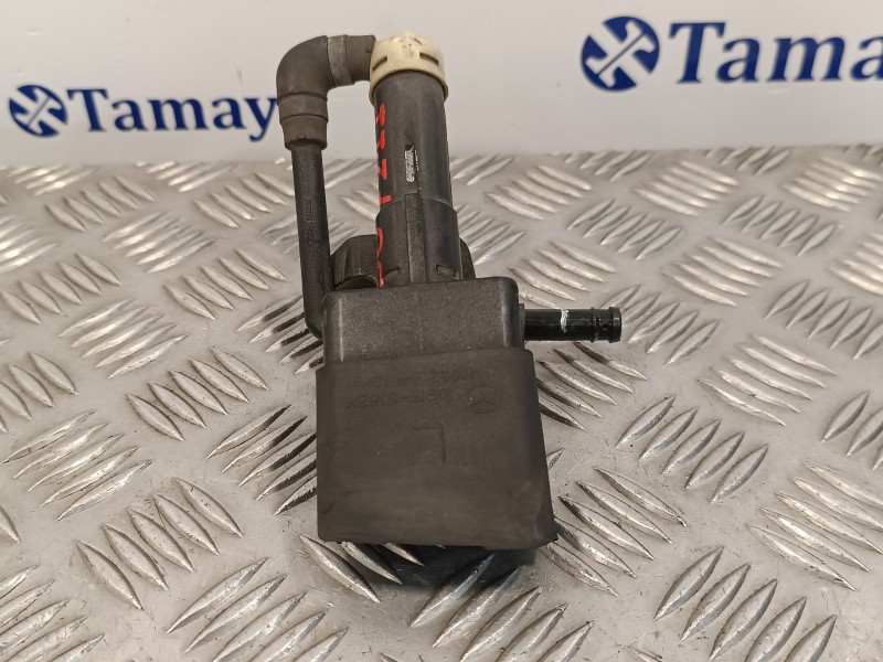 Recambio de limpia faros xenon para mazda 6 lim. (gh) 2.0 turbodiesel cat referencia OEM IAM GS1F5182Y  