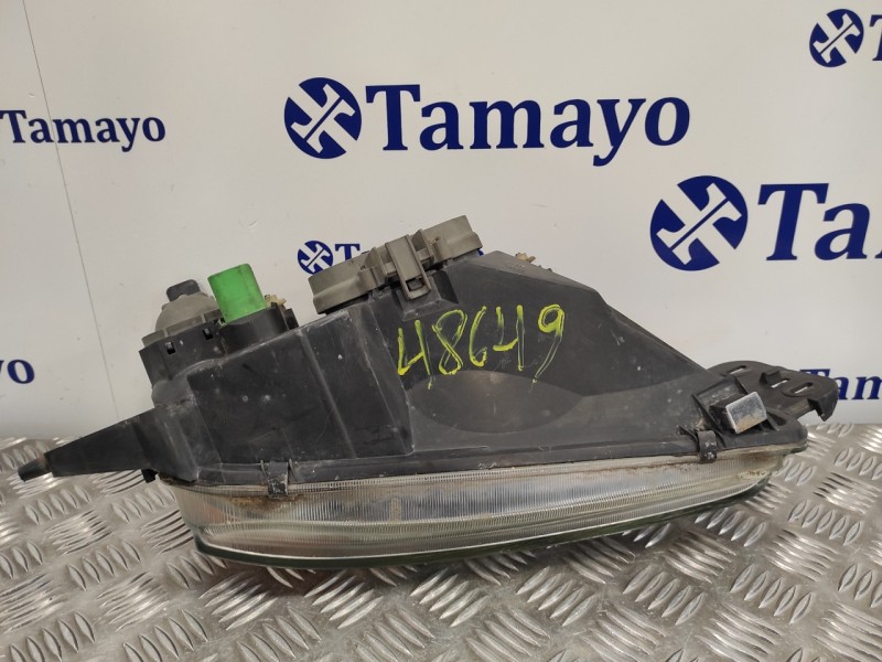 Recambio de faro izquierdo para ford fiesta berlina (dx) referencia OEM IAM 0301173303  YS6113006EC