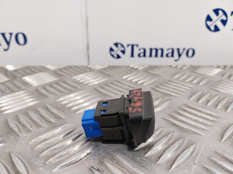 Recambio de warning para peugeot 208 1.2 12v e-vti referencia OEM IAM 96750916ZD  