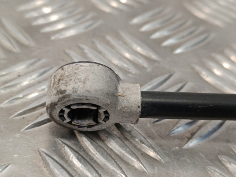 Recambio de motor cierre centralizado porton para kia carnival 2.9 crdi cat referencia OEM IAM 817704D101  