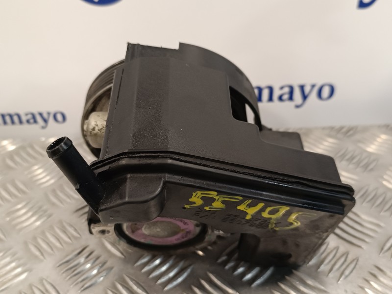 Recambio de bomba direccion para peugeot 206 berlina 1.1 referencia OEM IAM 9686525080  28240630