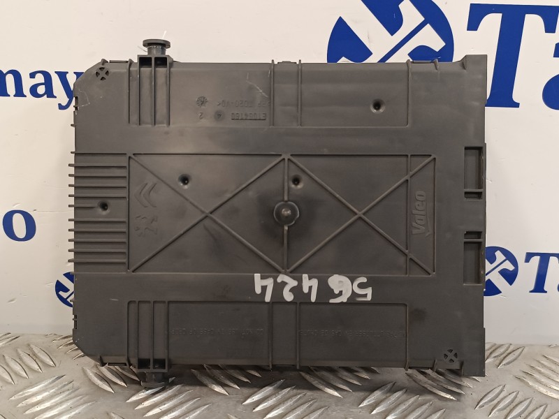 Recambio de caja reles / fusibles para peugeot 208 1.2 12v e-vti referencia OEM IAM 9807531680 22661F01 BSIN0200