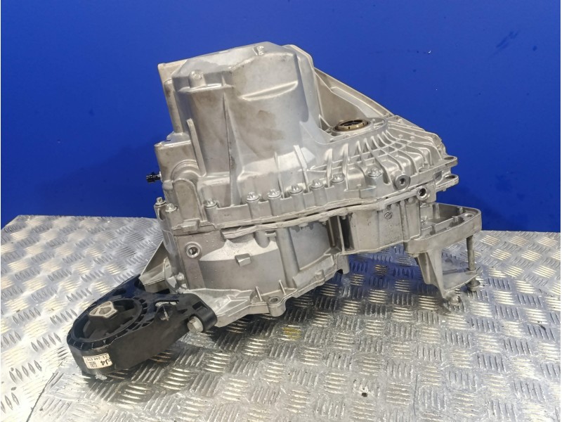 Recambio de caja cambios para opel zafira tourer referencia OEM IAM F40MYJ  