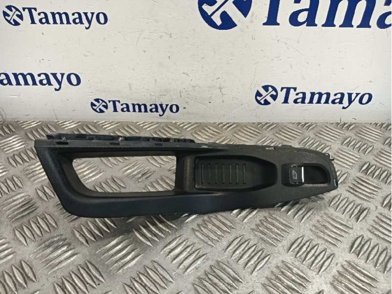 Recambio de mando elevalunas delantero derecho para ford fiesta (ccn) referencia OEM IAM C1BBA240A40  