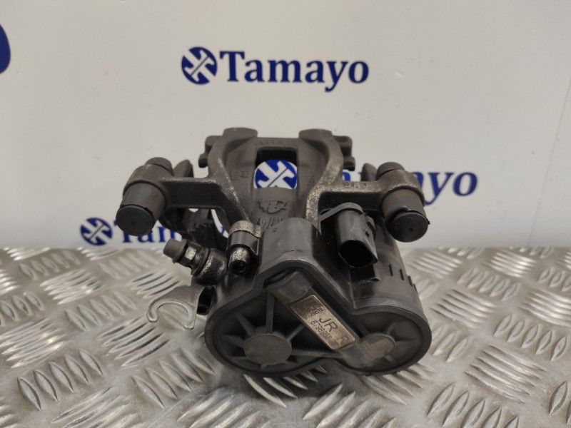 Recambio de pinza freno trasera derecha para bmw serie 2 gran tourer (f46) referencia OEM IAM   679895806