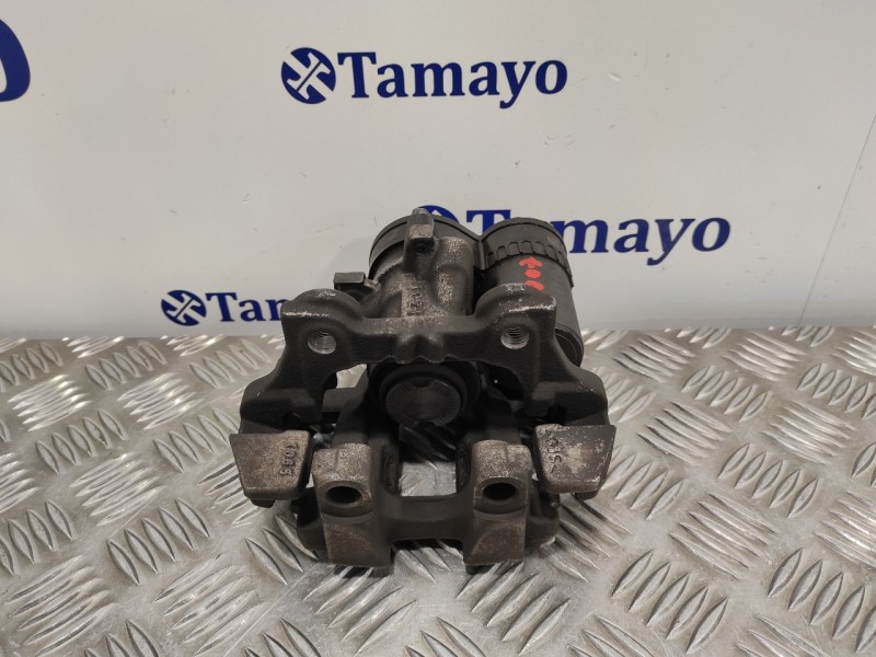 Recambio de pinza freno trasera derecha para bmw serie 2 gran tourer (f46) referencia OEM IAM   679895806