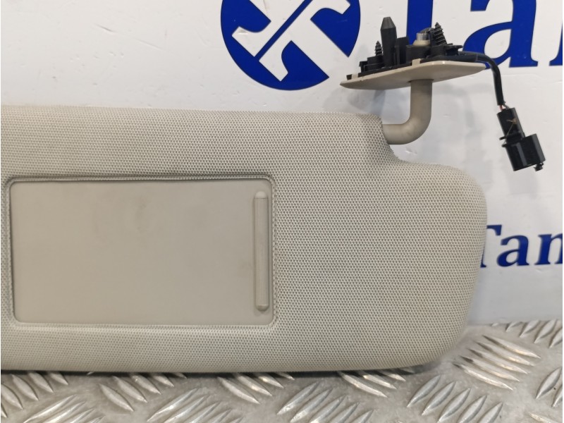 Recambio de parasol derecho para audi q7 (4l) 3.0 v6 24v tdi referencia OEM IAM 4L0857552  