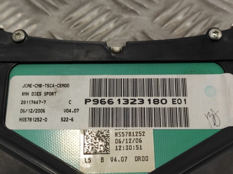 Recambio de cuadro instrumentos para peugeot 307 berlina (s2) 1.6 16v cat referencia OEM IAM P9661323180 9661323180 281174477
