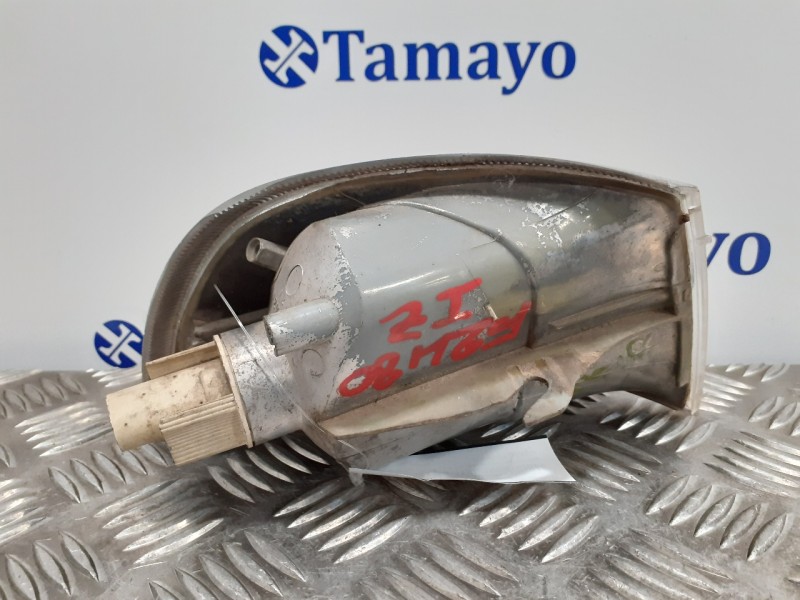 Recambio de piloto delantero izquierdo para volvo v40 familiar 1.8 cat referencia OEM IAM 185322B  