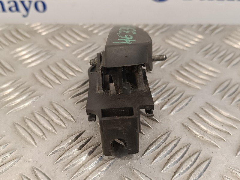 Recambio de maneta interior delantera izquierda para peugeot bipper 1.4 hdi referencia OEM IAM   