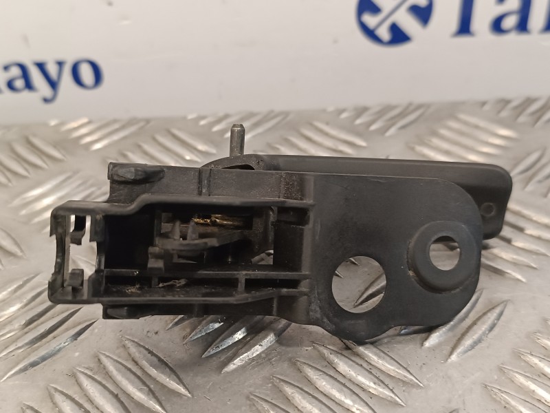 Recambio de maneta interior delantera izquierda para peugeot bipper 1.4 hdi referencia OEM IAM   