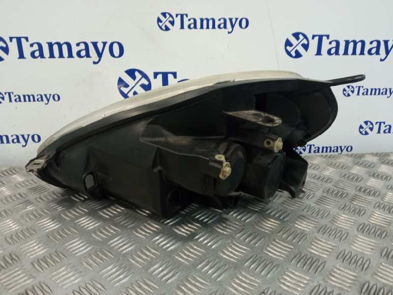 Recambio de faro derecho para fiat punto berlina (188) referencia OEM IAM 89101388  