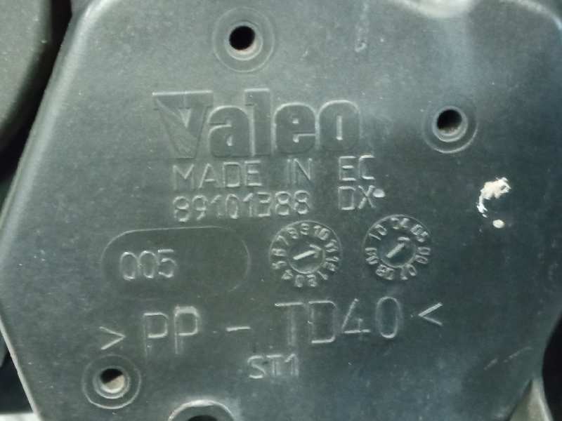 Recambio de faro derecho para fiat punto berlina (188) referencia OEM IAM 89101388  