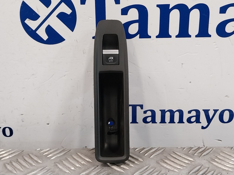 Recambio de mando elevalunas trasero izquierdo para renault captur ii 1.3 tce referencia OEM IAM P254114723R  