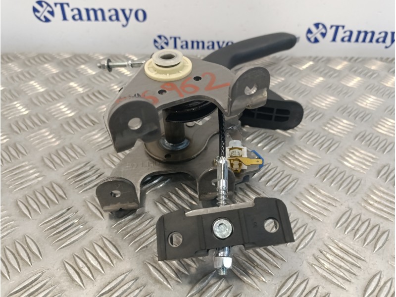 Recambio de palanca freno de mano para hyundai i30 fastback 1.4 tgdi cat referencia OEM IAM 59710S0100TRY  