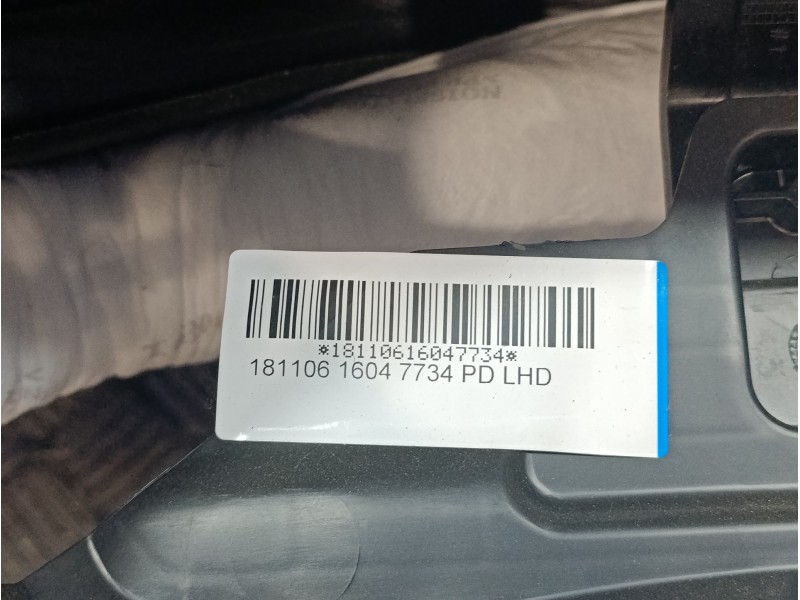 Recambio de salpicadero para hyundai i30 fastback 1.4 tgdi cat referencia OEM IAM 84721G4000 84710G4000 84711G4000