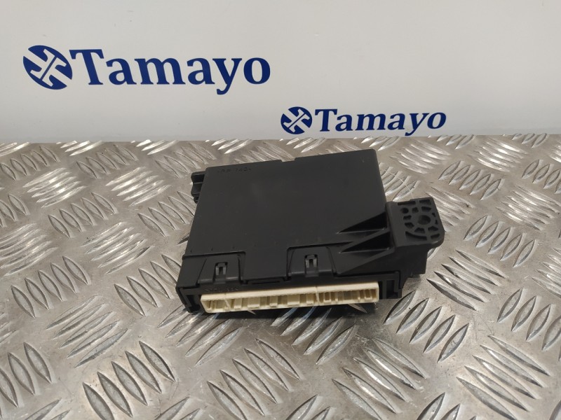 Recambio de modulo electronico para toyota prius (nhw30) 1.8 16v cat referencia OEM IAM 8865047160  1777008002