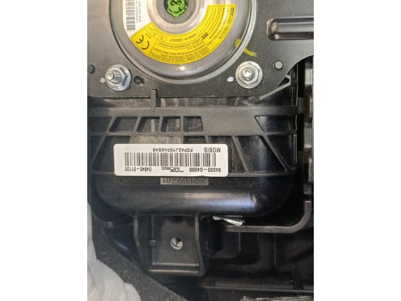 Recambio de salpicadero para hyundai i30 fastback 1.4 tgdi cat referencia OEM IAM 84721G4000 84710G4000 84711G4000