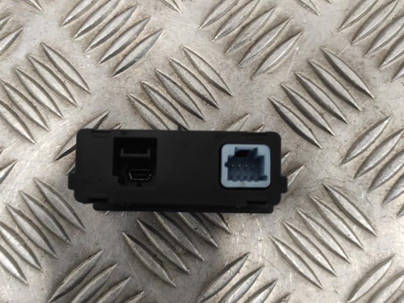 Recambio de modulo electronico para renault captur ii 1.3 tce referencia OEM IAM 280231553R  33352430