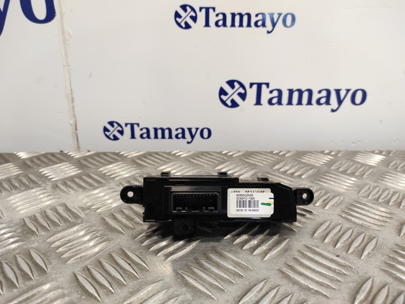 Recambio de interruptor para hyundai i30 fastback 1.4 tgdi cat referencia OEM IAM 93300G3020  93300G3XXX