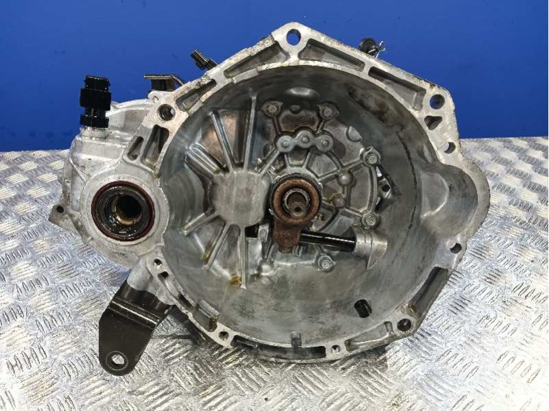 Recambio de caja cambios para hyundai i20 referencia OEM IAM MA1772PB  MA1772PB