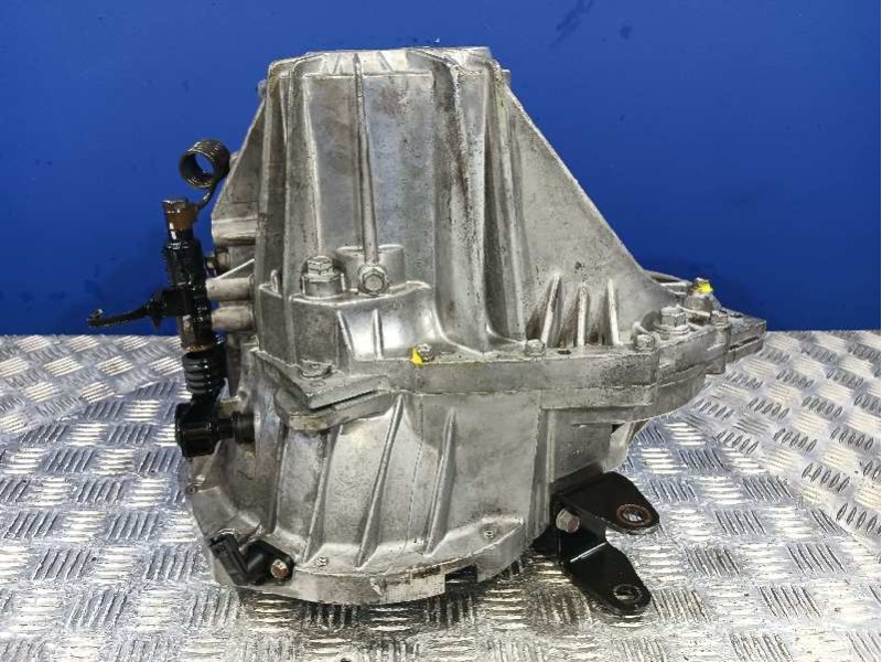 Recambio de caja cambios para hyundai i20 referencia OEM IAM MA1772PB  MA1772PB