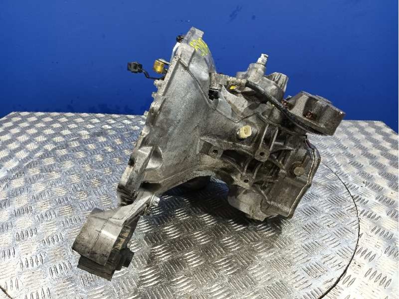Recambio de caja cambios para opel astra g berlina referencia OEM IAM 400209233  F13C371