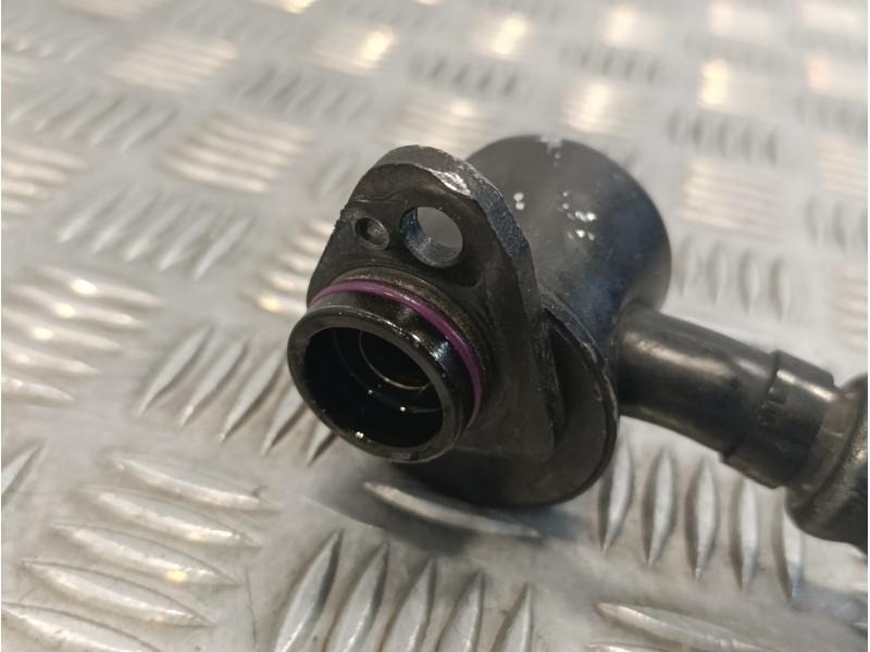 Recambio de tubos aire acondicionado para mercedes-benz clase c (w203) berlina 2.2 cdi cat referencia OEM IAM A6112300856  