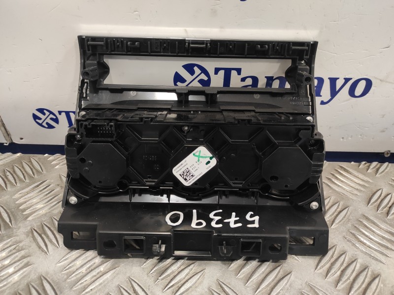 Recambio de mando climatizador para renault captur ii 1.3 tce referencia OEM IAM 275100936R  