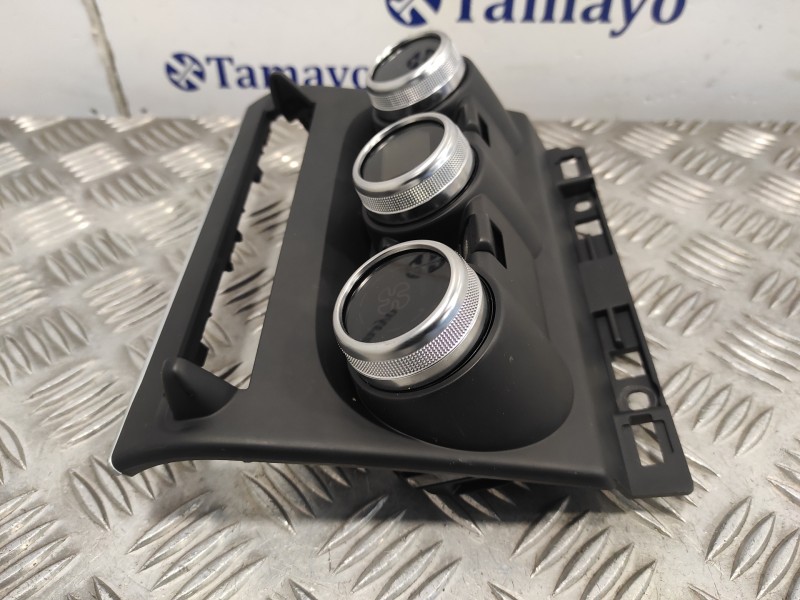 Recambio de mando climatizador para renault captur ii 1.3 tce referencia OEM IAM 275100936R  