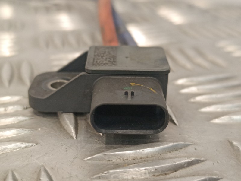 Recambio de sonda lambda para dacia sandero stepway essential referencia OEM IAM 226581040R  