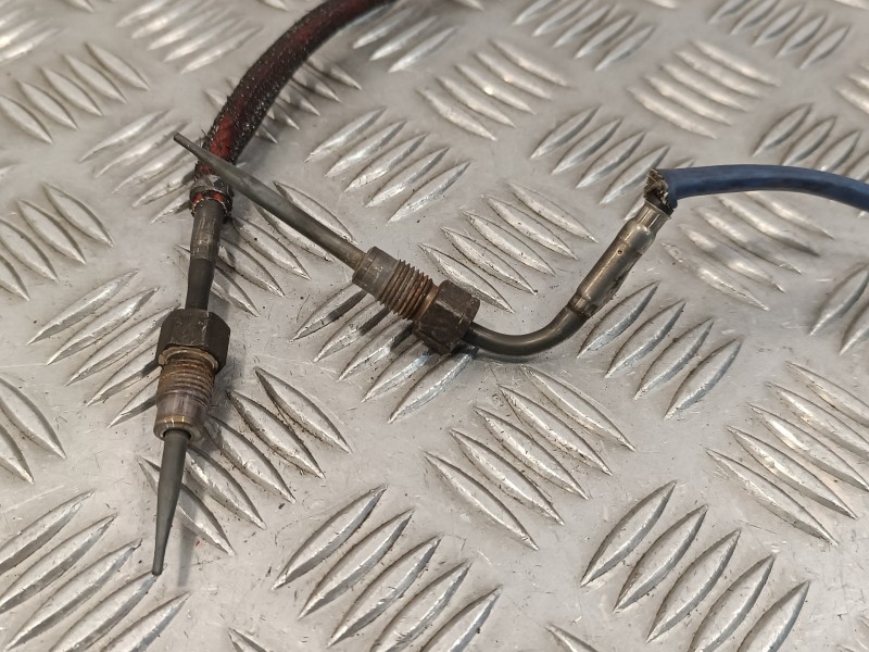 Recambio de sonda lambda para dacia sandero stepway essential referencia OEM IAM 226581040R  