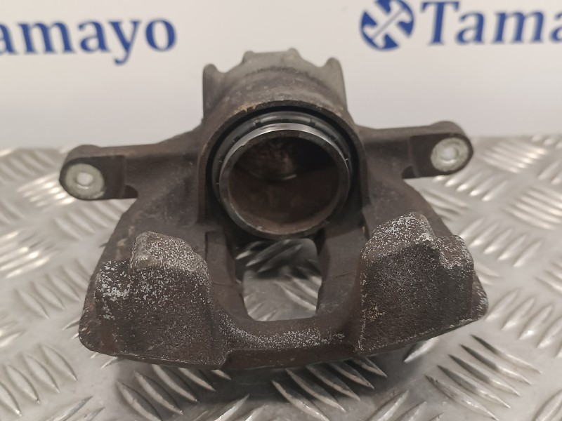 Recambio de pinza freno delantera izquierda para peugeot 308 1.6 hdi fap referencia OEM IAM Y04565  