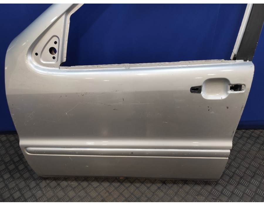 Recambio de puerta delantera izquierda para mercedes-benz clase m (w163) 2.7 cdi 20v cat referencia OEM IAM   