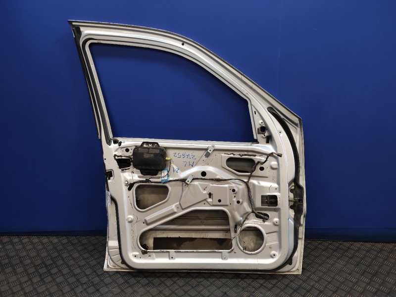 Recambio de puerta delantera izquierda para mercedes-benz clase m (w163) 2.7 cdi 20v cat referencia OEM IAM   
