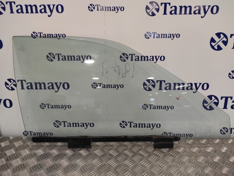 Recambio de luna delantera derecha para porsche 944 2.5 referencia OEM IAM   