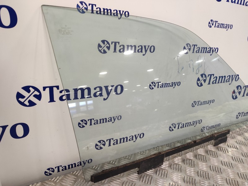 Recambio de luna delantera derecha para porsche 944 2.5 referencia OEM IAM   