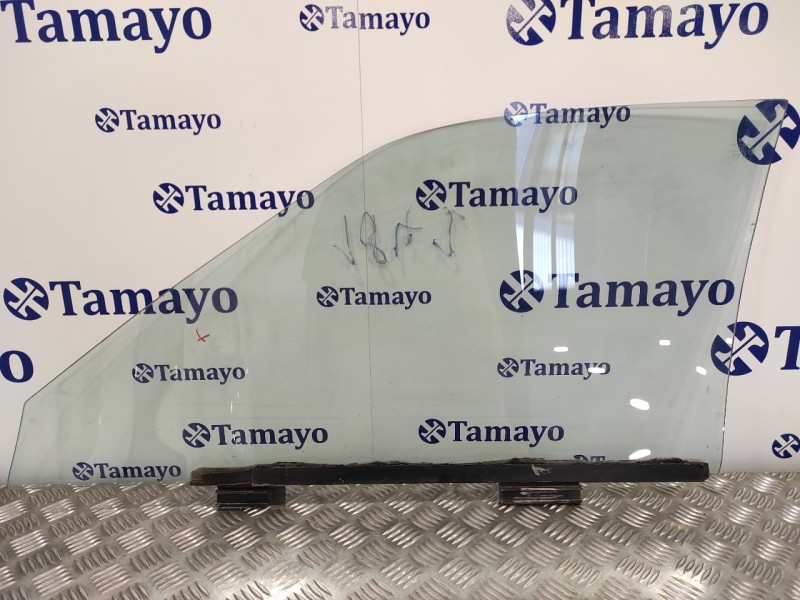 Recambio de luna delantera derecha para porsche 944 2.5 referencia OEM IAM   