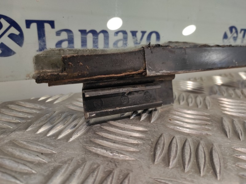 Recambio de luna delantera derecha para porsche 944 2.5 referencia OEM IAM   