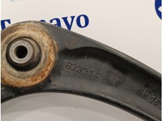 Recambio de brazo suspension inferior delantero derecho para peugeot 308 1.6 hdi fap referencia OEM IAM 823214   2