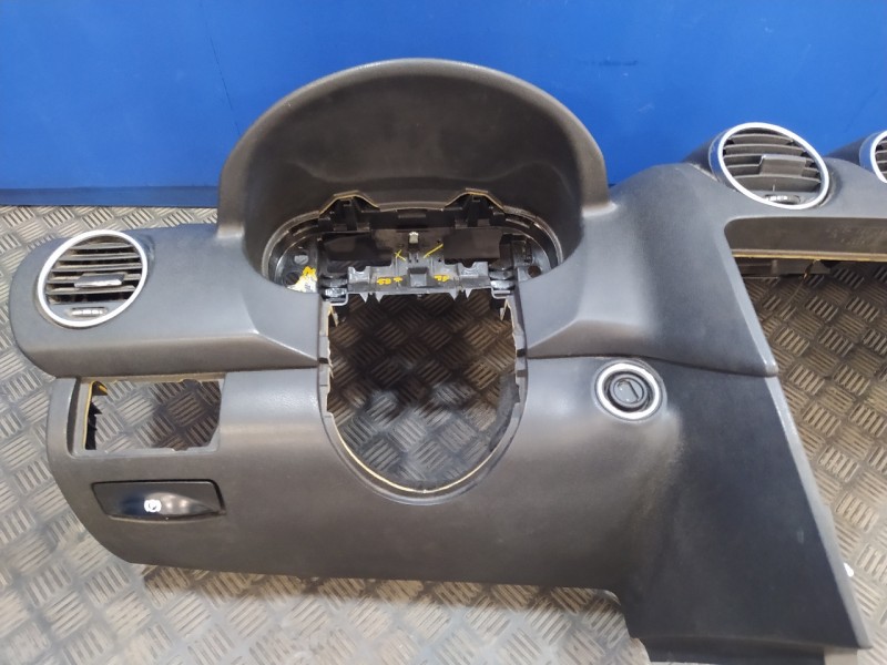 Recambio de salpicadero para mercedes-benz clase m (w164) 280 / 300 cdi (164.120) referencia OEM IAM   