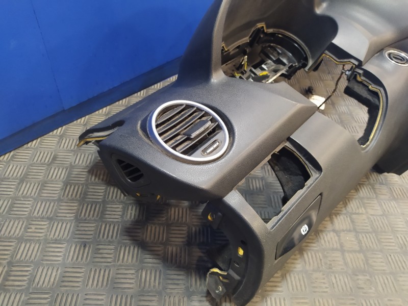 Recambio de salpicadero para mercedes-benz clase m (w164) 280 / 300 cdi (164.120) referencia OEM IAM   