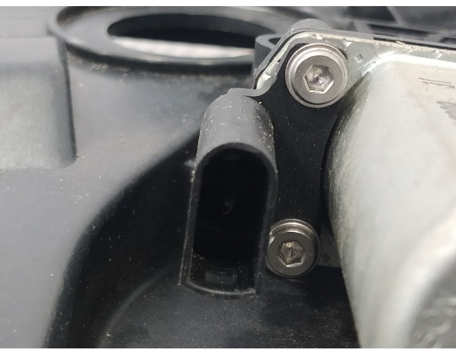 Recambio de elevalunas delantero derecho para ford fiesta (cbk) 1.4 tdci cat referencia OEM IAM 2S5114553AA  9030223