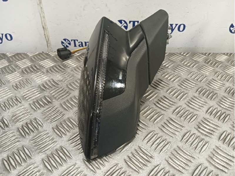 Recambio de retrovisor derecho para seat ibiza (kj1) referencia OEM IAM E9036684 E922163 E9026684