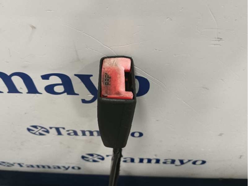 Recambio de enganche cinturon delantero derecho para skoda octavia combi (1u5) 1.9 tdi referencia OEM IAM   